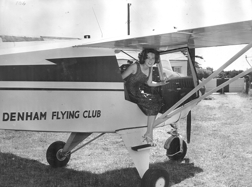 The Denham Flying Club acquired a Piper Tri-Pacer trainer, the nosewheel design being a relative rarity in 1950.