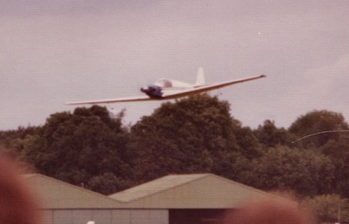 The Fournier RF-4 motor glider gave a smooth and quiet display of aerobatics.