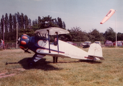 Roy Legg brought his beautiful and highly aerobatic Bucker Bu.133 Jungmeister to the display in its 1936 Olympics paint scheme.