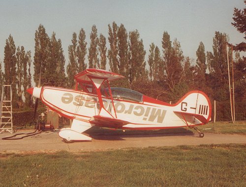 Brian Lecomber added this Pitts S2B two seater to his stable, sponsored by Microlease in an association that was to last nearly two decades.